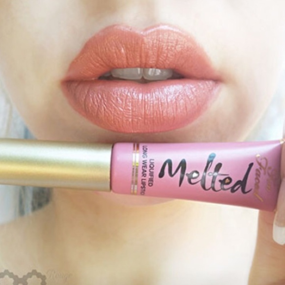 🌺SALE🌺 Too faced lipstick